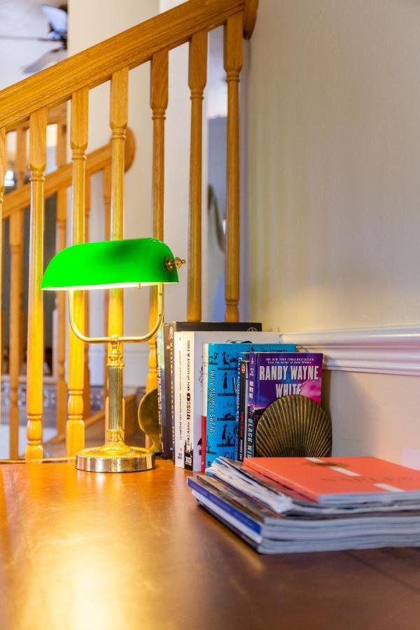 Home By Beach 5 - The Treehouse Napoli Bagian luar foto